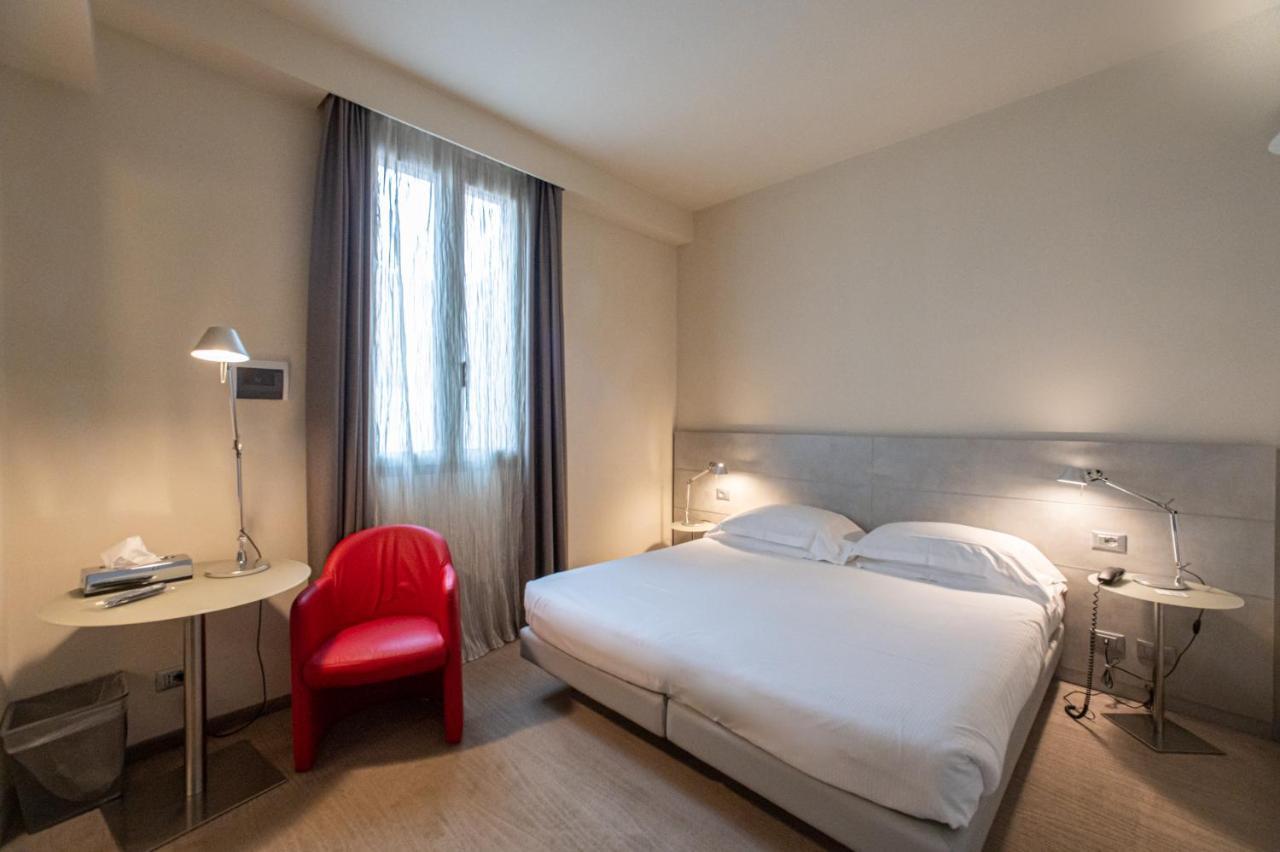 פררה Hotel Annunziata מראה חיצוני תמונה